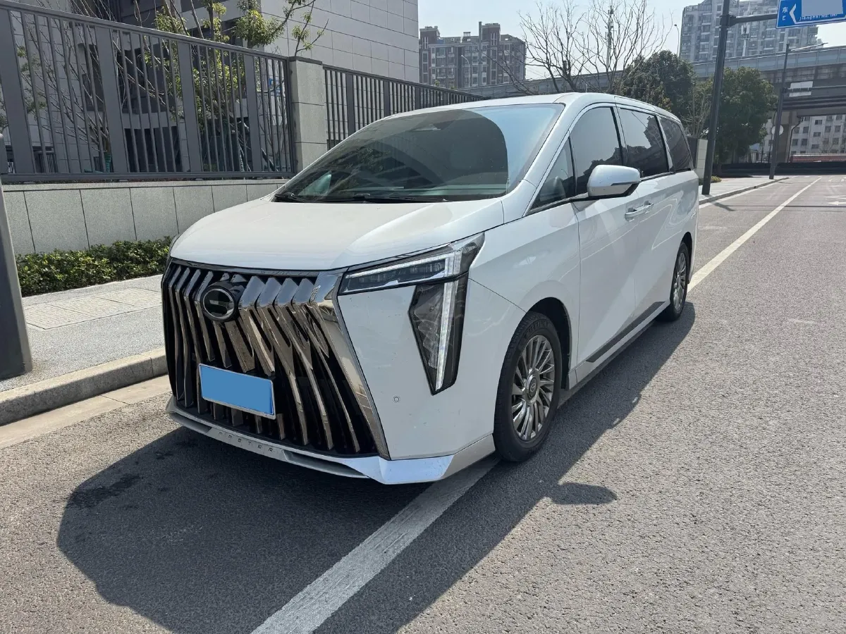 2023 GAC Trumpchi M8 2.0T 252HP L4 8AT,autocango,china used car exporter,china ev exporter,chinese used car exporter,chinese used ev exporter