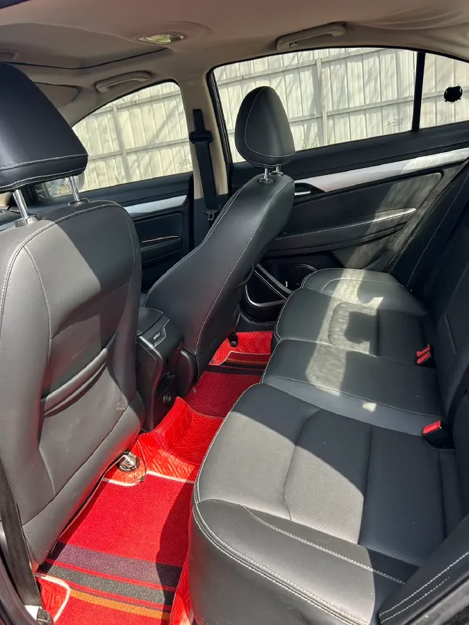 2018 Geely Emgrand 1.5L 109HP L4 5MT,autocango,china used car exporter,china ev exporter,chinese used car exporter,chinese used ev exporter