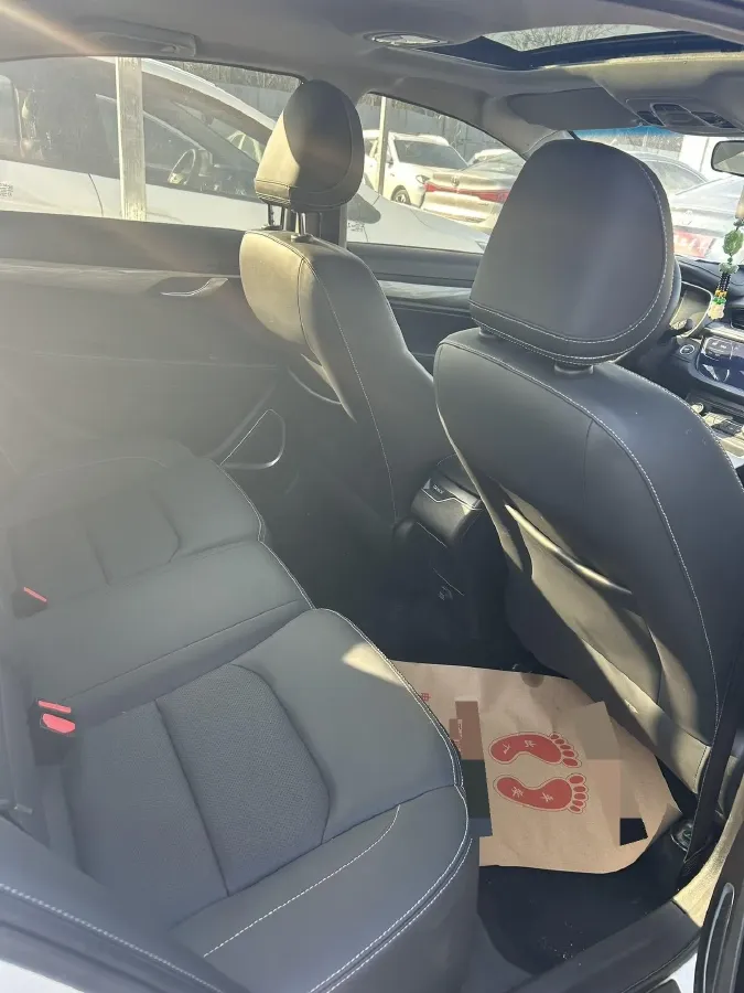 2019 Geely Emgrand 1.5L 109HP L4 5MT,autocango,china used car exporter,china ev exporter,chinese used car exporter,chinese used ev exporter