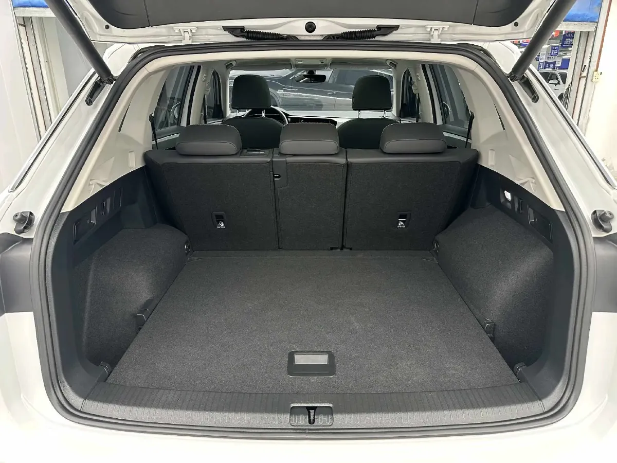 2022 Volkswagen Tayron 1.4T 150HP L4 7DCT,autocango,china used car exporter,china ev exporter,chinese used car exporter,chinese used ev exporter