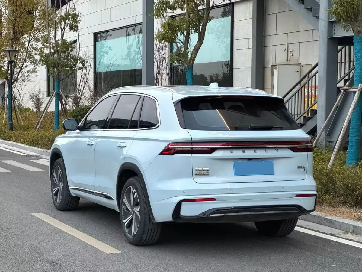 2022 Citroen C5 X 1.6T 175HP L4 8AT,autocango,china used car exporter,china ev exporter,chinese used car exporter,chinese used ev exporter