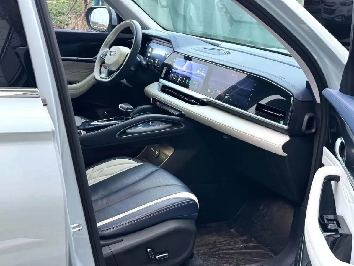 2022 Citroen C5 X 1.6T 175HP L4 8AT,autocango,china used car exporter,china ev exporter,chinese used car exporter,chinese used ev exporter