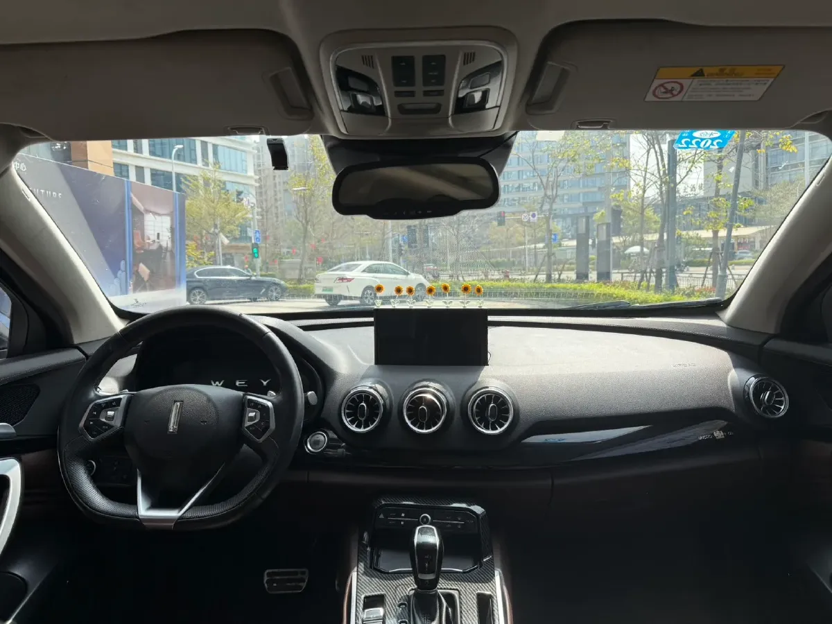 2017 WEY VV7 2.0T 234HP L4 7DCT,autocango,china used car exporter,china ev exporter,chinese used car exporter,chinese used ev exporter