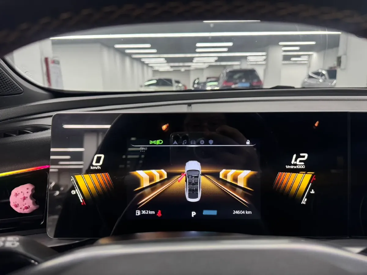 2022 MG 5 Scorpio 1.5T 181HP L4 7DCT,autocango,china used car exporter,china ev exporter,chinese used car exporter,chinese used ev exporter