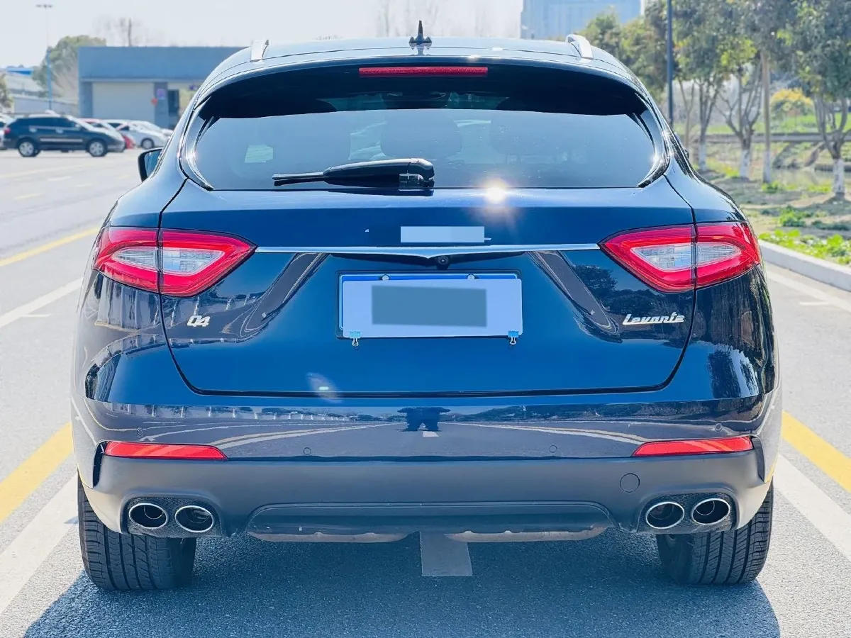 2019 Maserati Levante 3.0T 350HP V6 8AT,autocango,china used car exporter,china ev exporter,chinese used car exporter,chinese used ev exporter