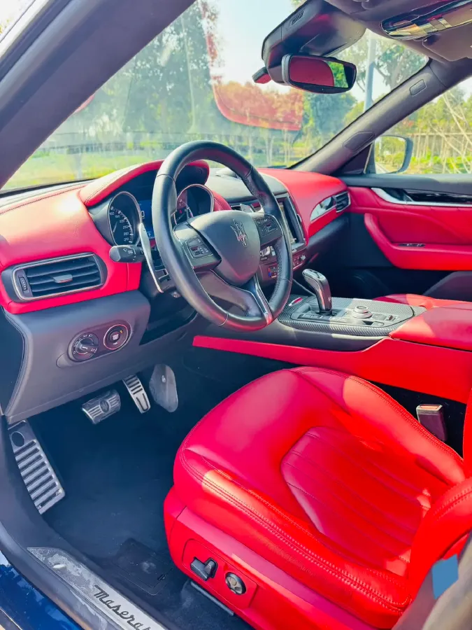 2019 Maserati Levante 3.0T 350HP V6 8AT,autocango,china used car exporter,china ev exporter,chinese used car exporter,chinese used ev exporter