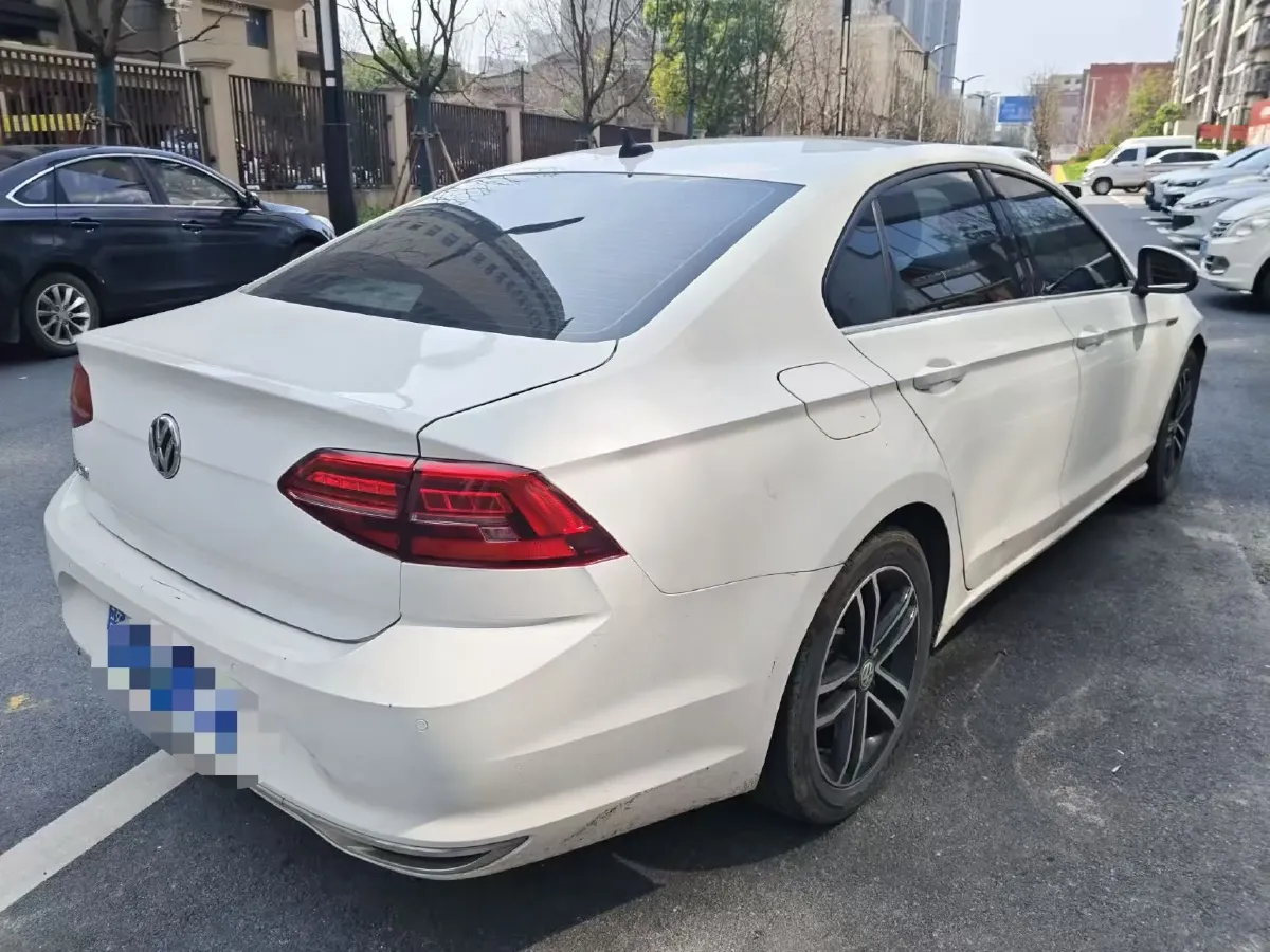 2021 Volkswagen Lamando 1.4T 150HP L4 7DCT,autocango,china used car exporter,china ev exporter,chinese used car exporter,chinese used ev exporter