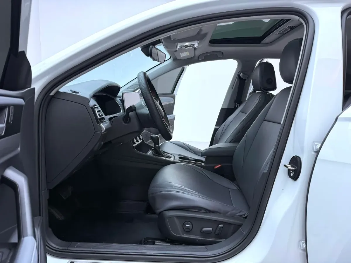 2023 Volkswagen Lavida 1.4T 150HP L4 7DCT,autocango,china used car exporter,china ev exporter,chinese used car exporter,chinese used ev exporter