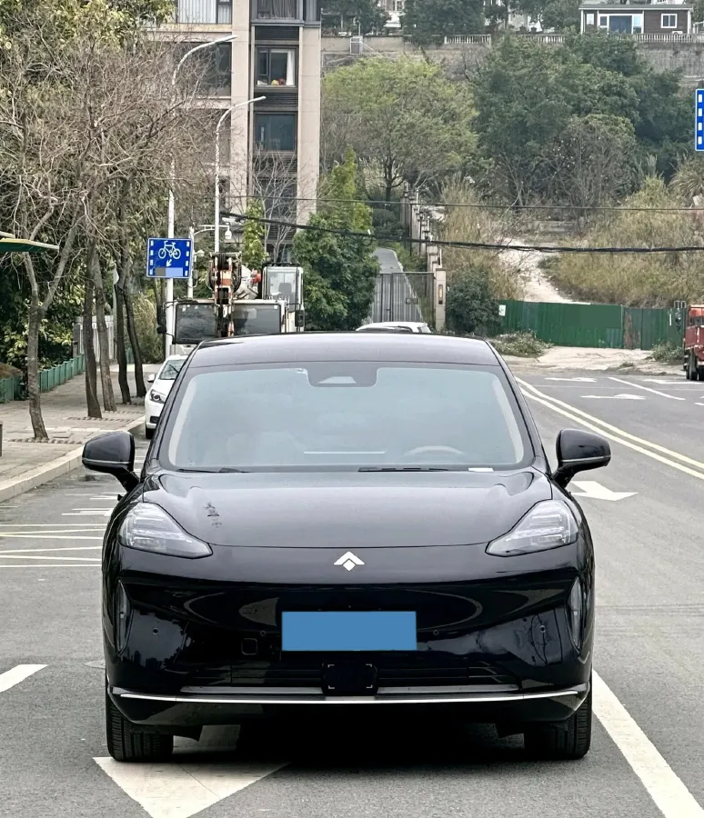 2024 HYPTEC HT BEV 80KWH,autocango,china used car exporter,china ev exporter,chinese used car exporter,chinese used ev exporter