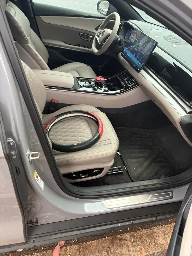 2025 BYD Han 1.5T 156HP L4 E-CVT PHEV,autocango,china used car exporter,china ev exporter,chinese used car exporter,chinese used ev exporter