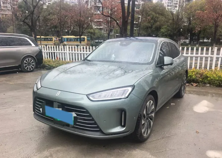 2022 AITO AITO M5 Range Extended 125HP REEV 40KWH,autocango,china used car exporter,china ev exporter,chinese used car exporter,chinese used ev exporter