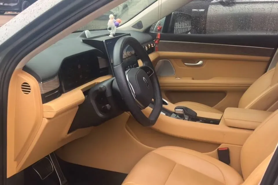 2022 AITO AITO M5 Range Extended 125HP REEV 40KWH,autocango,china used car exporter,china ev exporter,chinese used car exporter,chinese used ev exporter