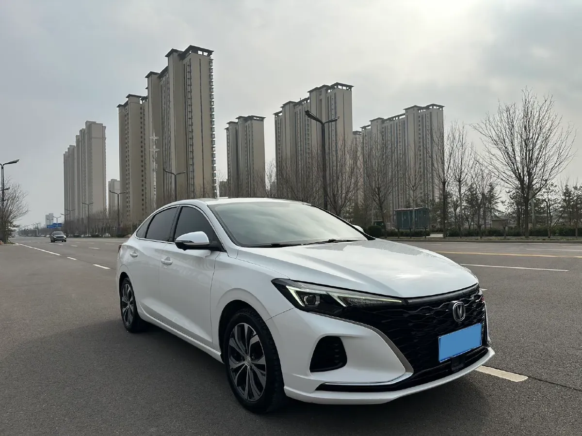 2021 ChangAn Eado 1.4T 160HP L4 7DCT,autocango,china used car exporter,china ev exporter,chinese used car exporter,chinese used ev exporter