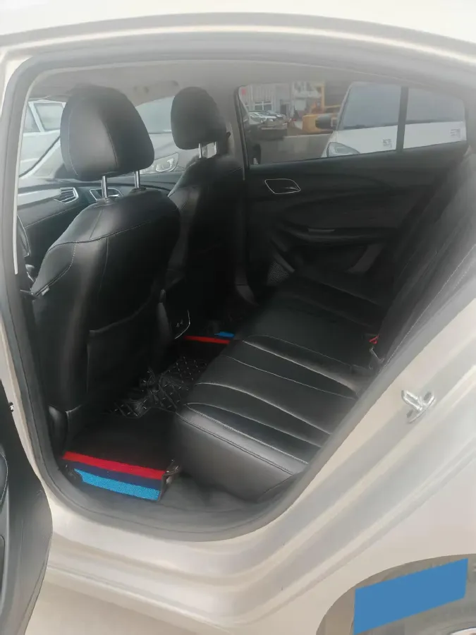 2019 Roewe i5 1.5L 120HP L4 CVT,autocango,china used car exporter,china ev exporter,chinese used car exporter,chinese used ev exporter