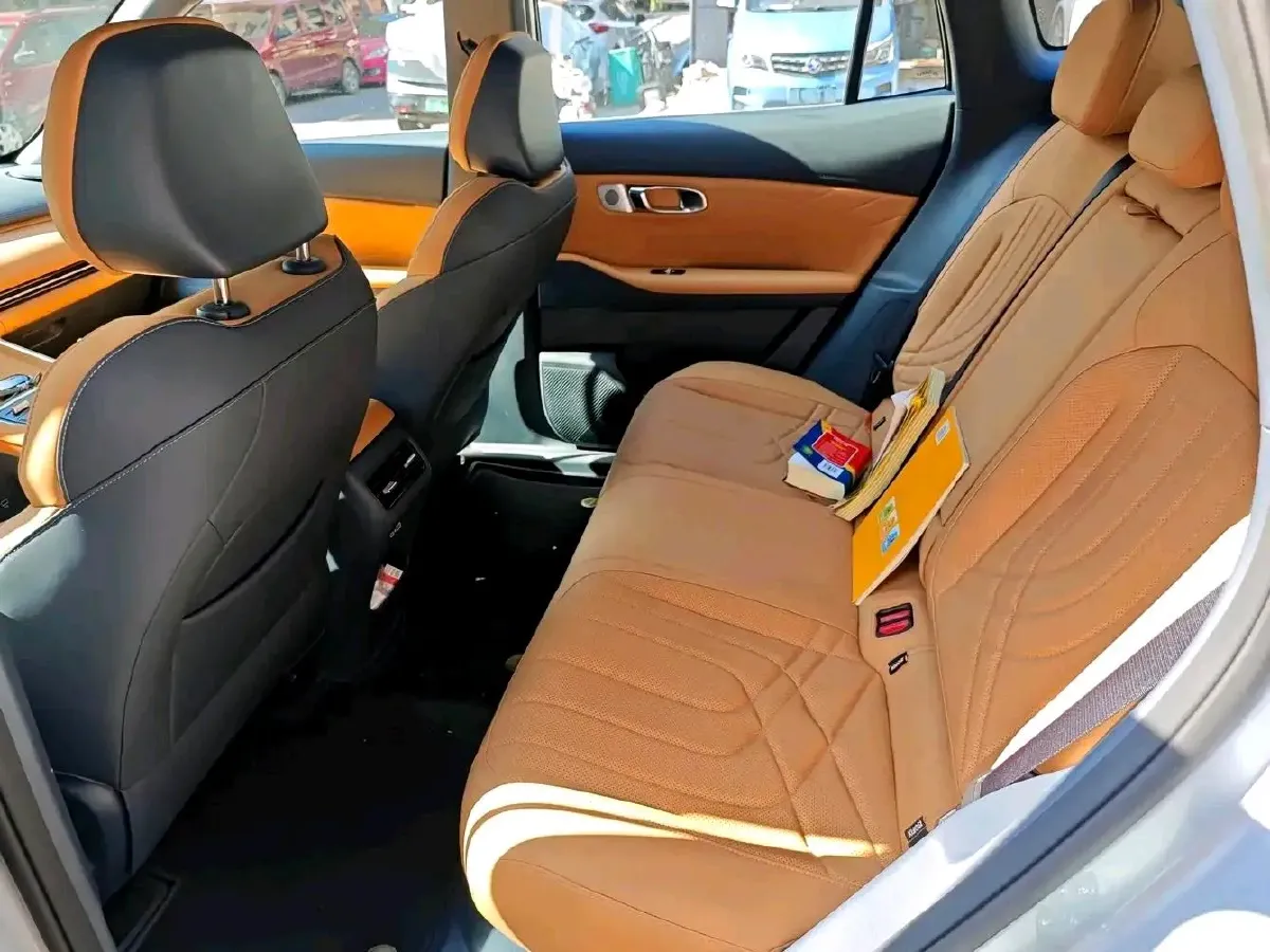 2025 BYD Sea Lion 05 DM-i 1.5L 101HP L4 E-CVT PHEV 18.3KWH,autocango,china used car exporter,china ev exporter,chinese used car exporter,chinese used ev exporter