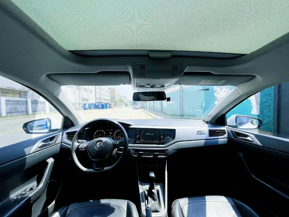 2019 Volkswagen Polo 1.5L 113HP L4 6AT,autocango,china used car exporter,china ev exporter,chinese used car exporter,chinese used ev exporter