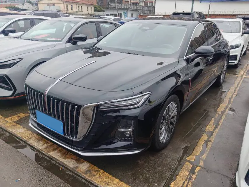 2023 HongQi H5 2.0T 224HP L4 8AT,autocango,china used car exporter,china ev exporter,chinese used car exporter,chinese used ev exporter