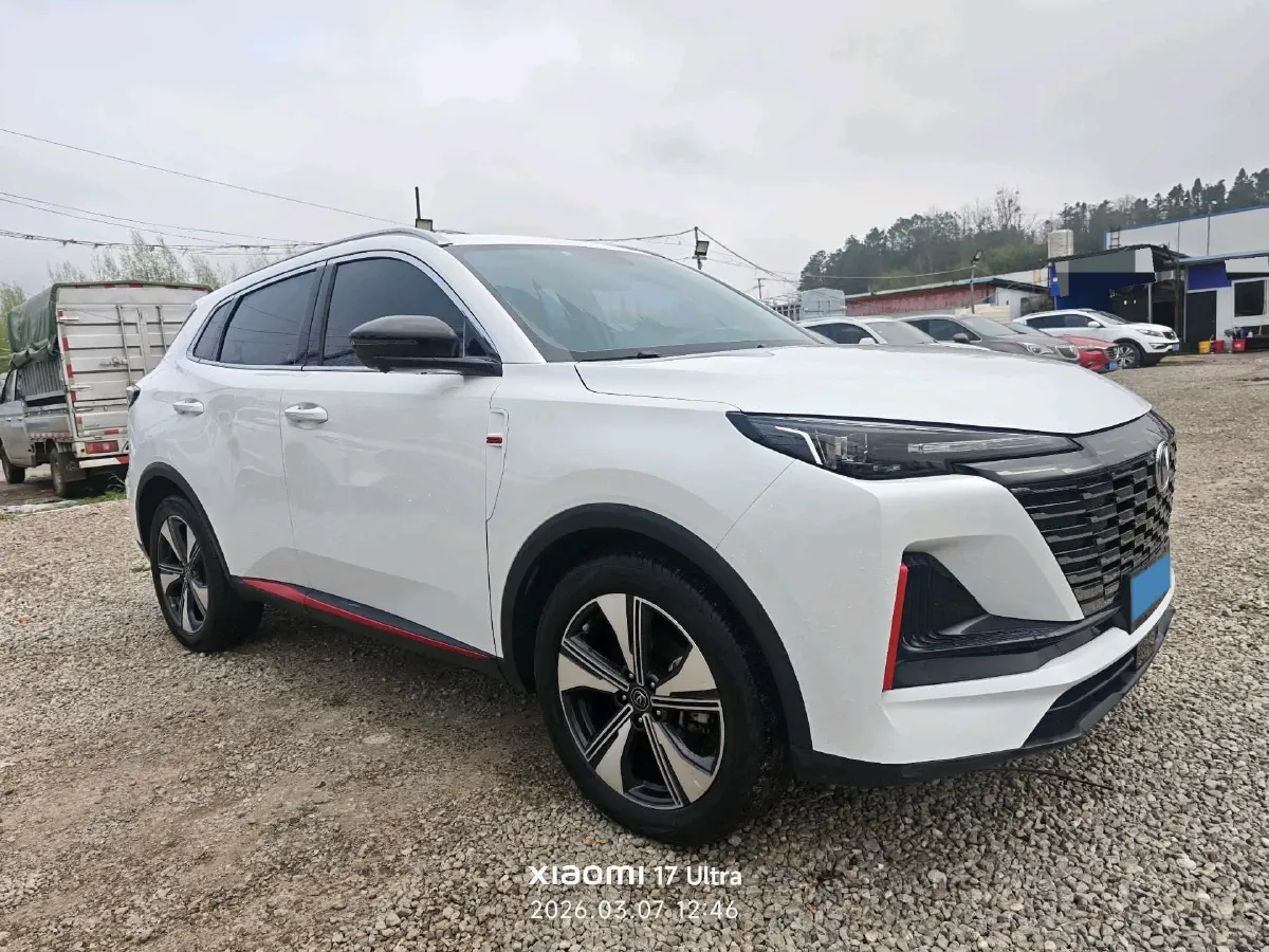 2022 ChangAn Oshan X7 Plus 1.5T 188HP L4 7DCT,autocango,china used car exporter,china ev exporter,chinese used car exporter,chinese used ev exporter