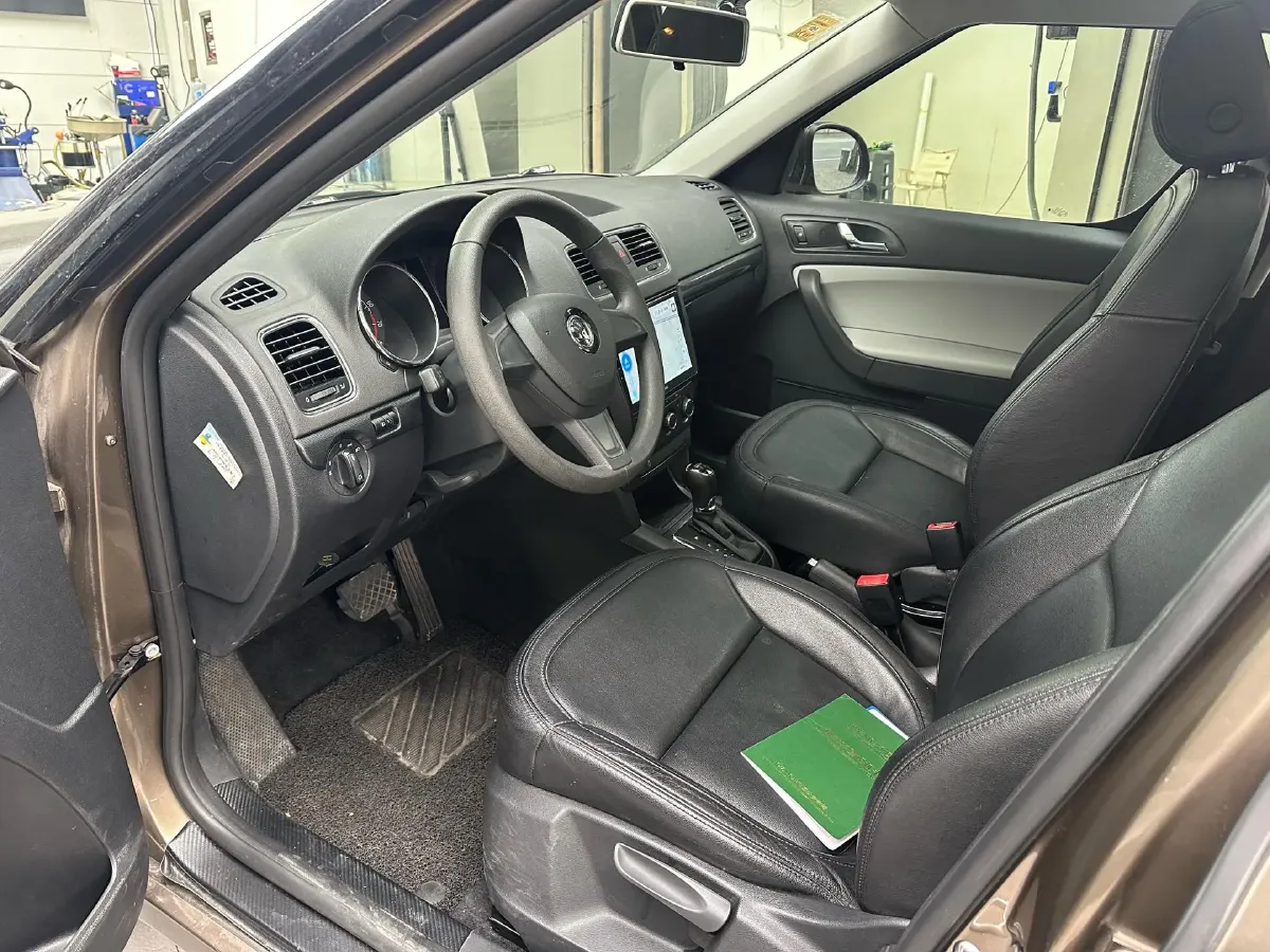 2017 Skoda Yeti 1.4T 150HP L4 7DCT,autocango,china used car exporter,china ev exporter,chinese used car exporter,chinese used ev exporter