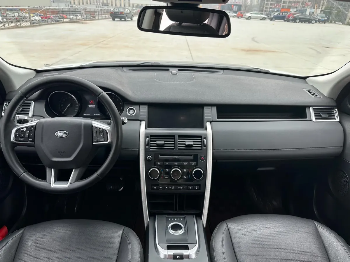 2018 Mercedes-Benz C Class 2.0T 245HP L4 9AT,autocango,china used car exporter,china ev exporter,chinese used car exporter,chinese used ev exporter