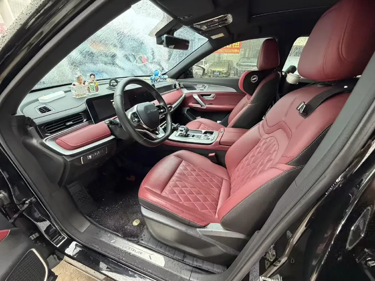 2024 Jetour X70 Plus 1.5T 156HP L4 6DCT,autocango,china used car exporter,china ev exporter,chinese used car exporter,chinese used ev exporter