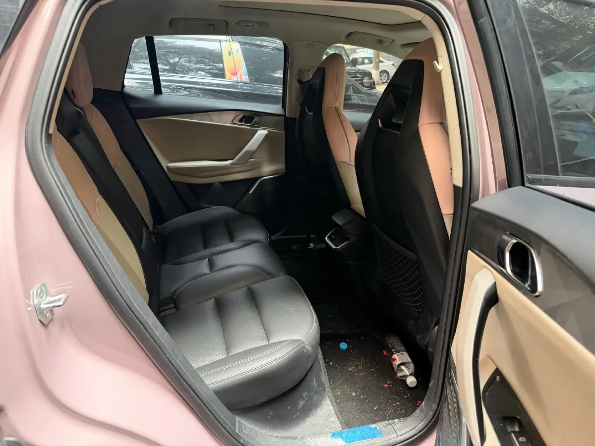 2023 LYNK&CO 03 1.5T 181HP L4 7DCT,autocango,china used car exporter,china ev exporter,chinese used car exporter,chinese used ev exporter