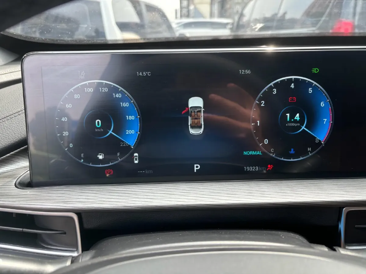 2022 Chery Tiggo 8 Plus 1.6T 197HP L4 7DCT,autocango,china used car exporter,china ev exporter,chinese used car exporter,chinese used ev exporter