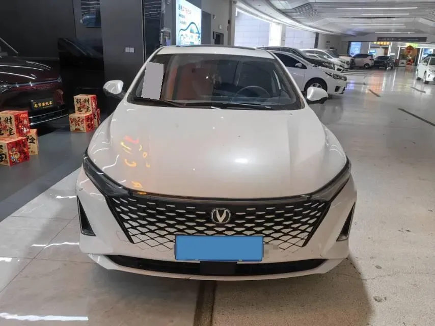 2023 ChangAn Raeton Plus 1.5T 188HP L4 7DCT,autocango,china used car exporter,china ev exporter,chinese used car exporter,chinese used ev exporter