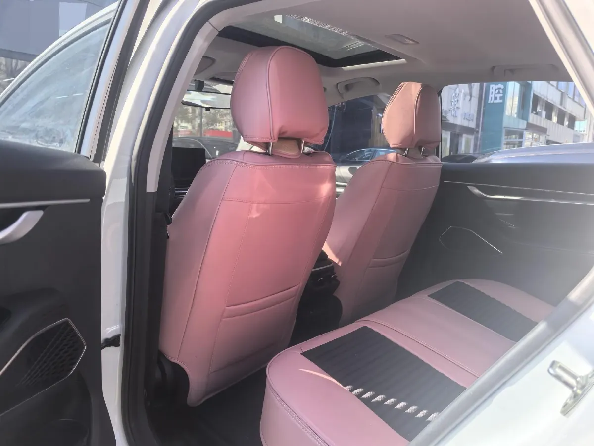 2022 Geely Emgrand 1.5L 114HP L4 CVT,autocango,china used car exporter,china ev exporter,chinese used car exporter,chinese used ev exporter