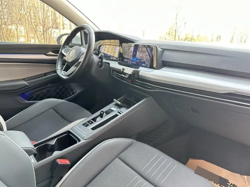 2021 Volkswagen Golf 1.4T 150HP L4 7DCT,autocango,china used car exporter,china ev exporter,chinese used car exporter,chinese used ev exporter