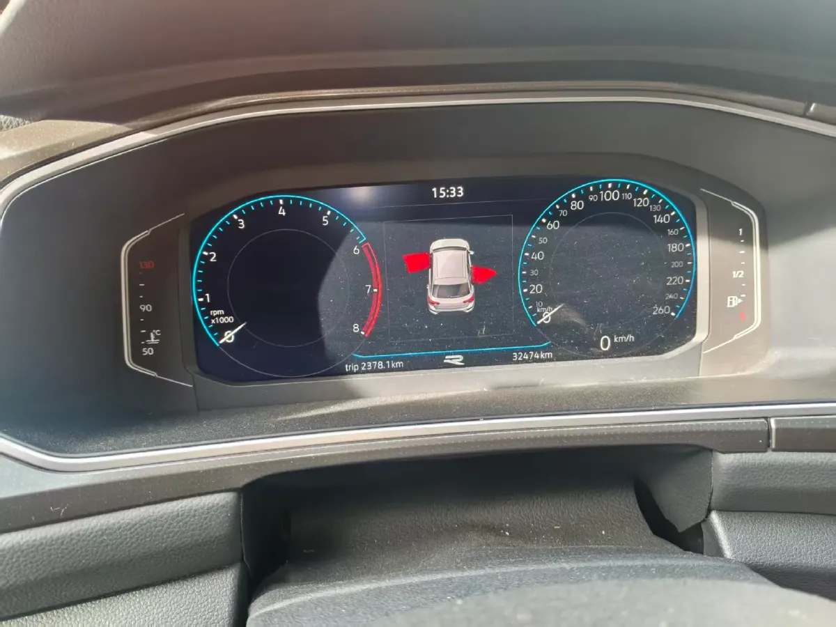 2023 Volkswagen T-Roc 1.5T 160HP L4 7DCT,autocango,china used car exporter,china ev exporter,chinese used car exporter,chinese used ev exporter