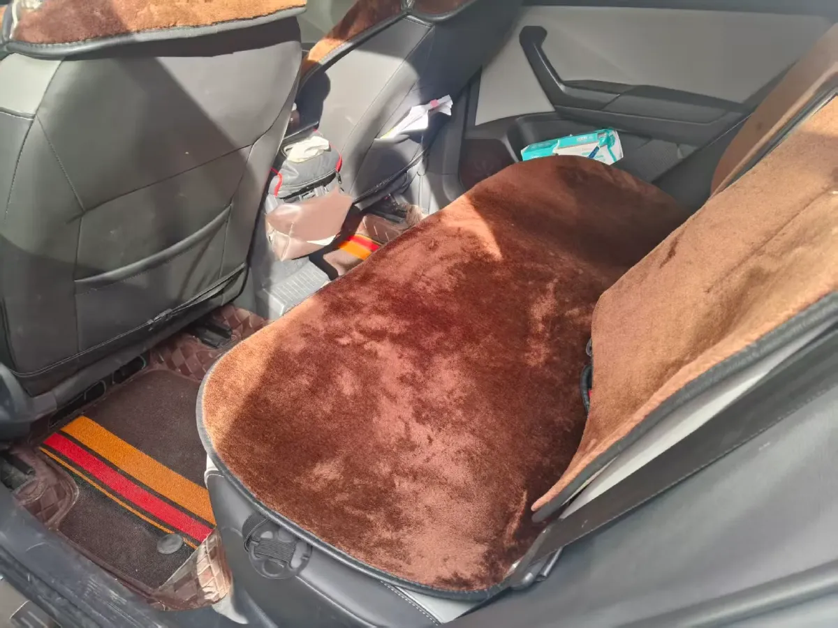 2023 Volkswagen T-Roc 1.5T 160HP L4 7DCT,autocango,china used car exporter,china ev exporter,chinese used car exporter,chinese used ev exporter