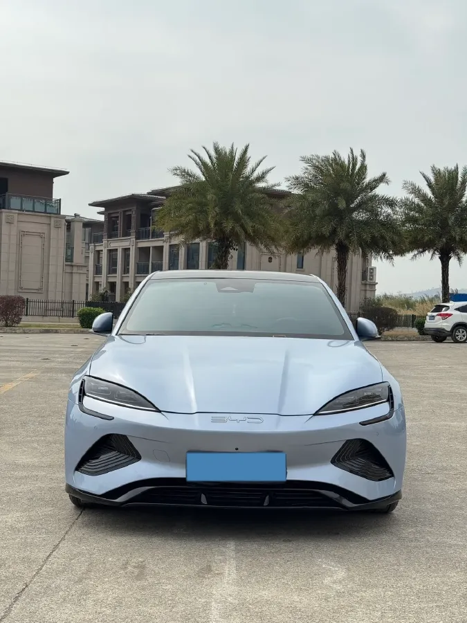 2022 MAXUS DaJia 5 BEV 70KWH,autocango,china used car exporter,china ev exporter,chinese used car exporter,chinese used ev exporter