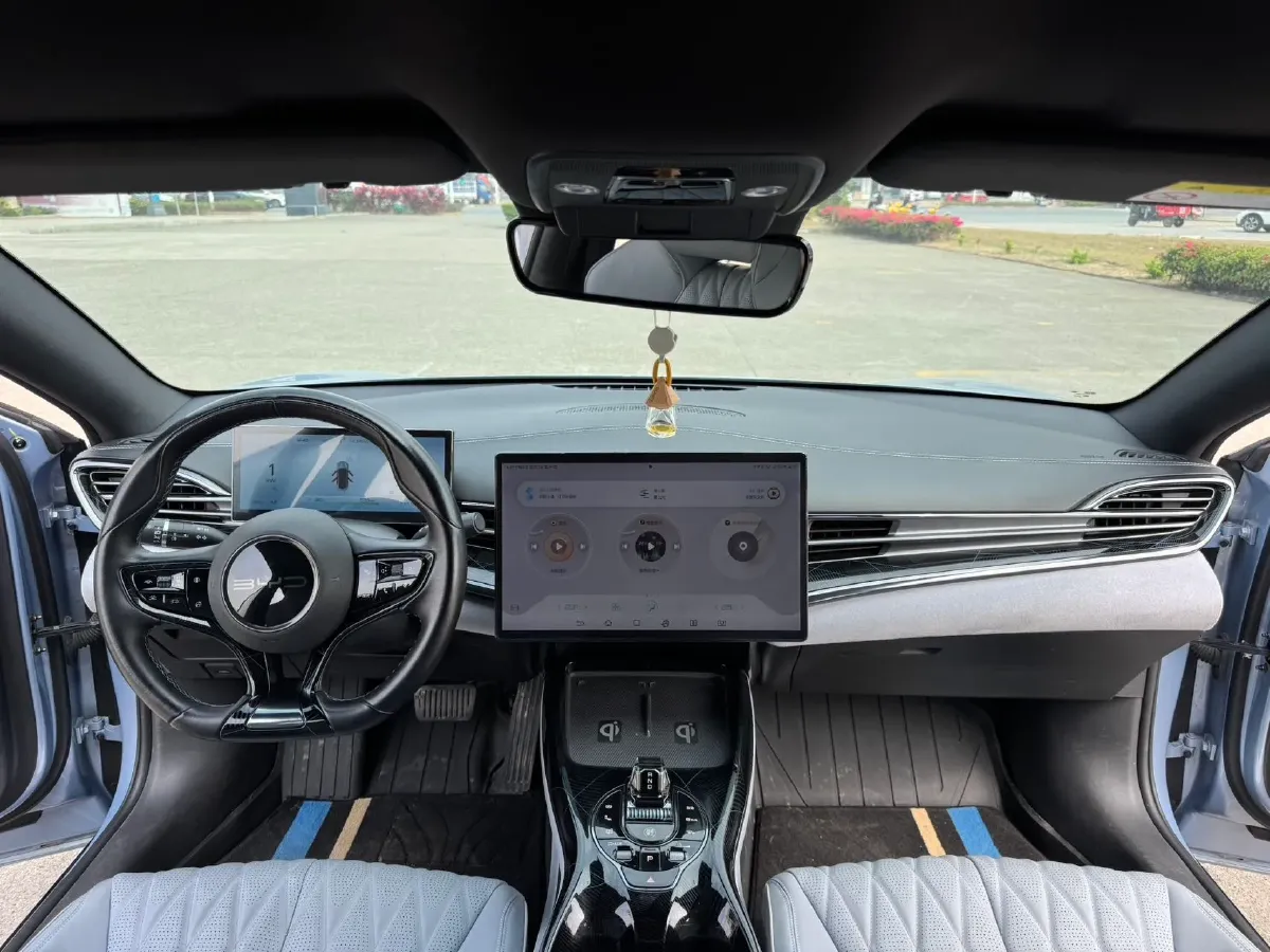 2022 MAXUS DaJia 5 BEV 70KWH,autocango,china used car exporter,china ev exporter,chinese used car exporter,chinese used ev exporter