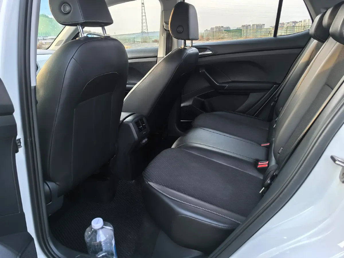 2023 Volkswagen Tacqua 1.2T 116HP L4 7DCT,autocango,china used car exporter,china ev exporter,chinese used car exporter,chinese used ev exporter