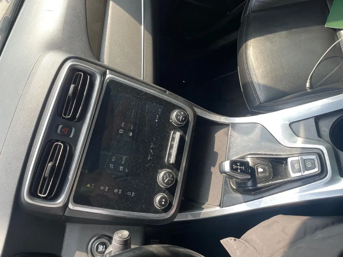 2018 Foton Tunland 2.0T 218HP L4 6AT,autocango,china used car exporter,china ev exporter,chinese used car exporter,chinese used ev exporter