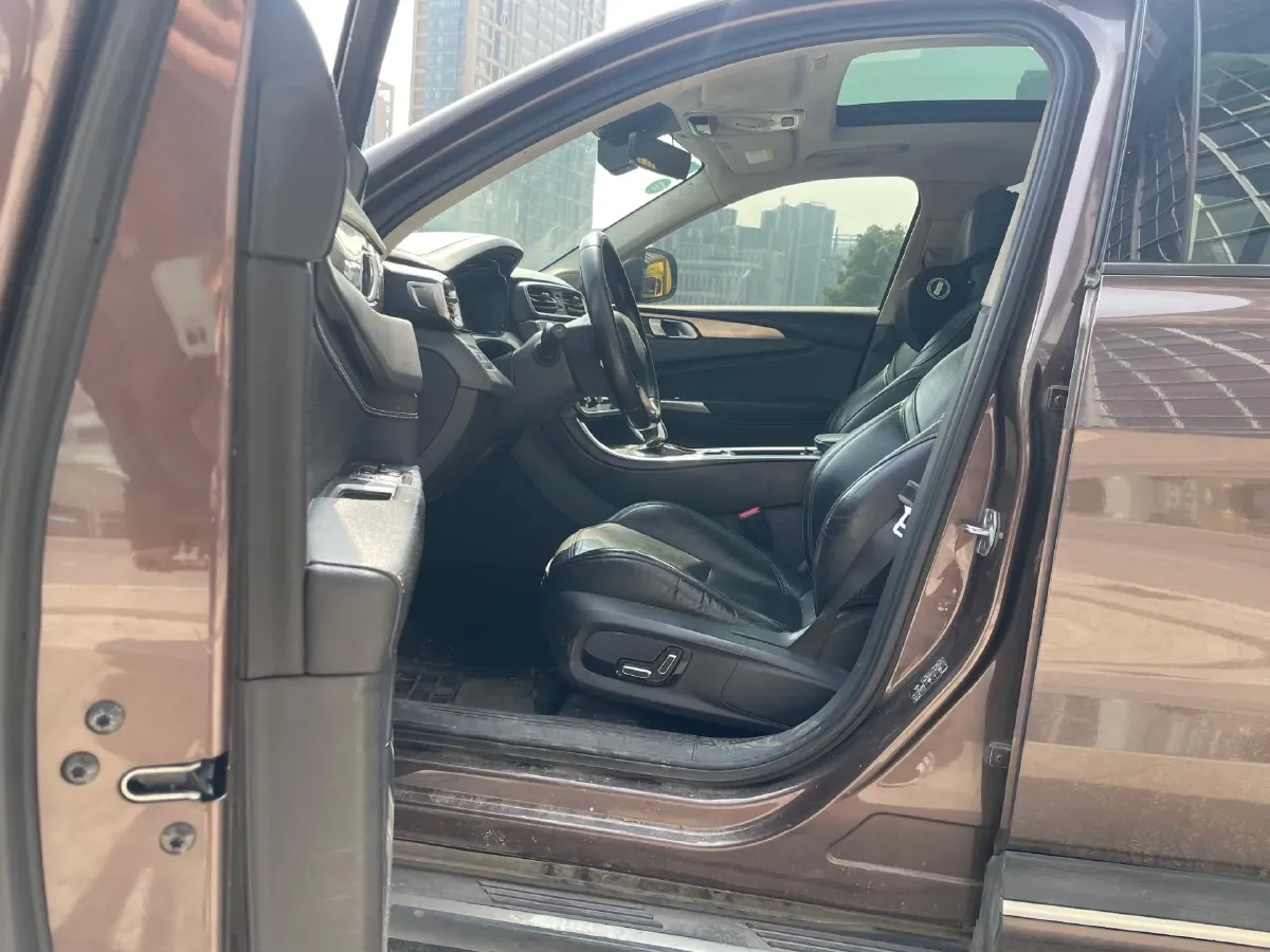 2018 Foton Tunland 2.0T 218HP L4 6AT,autocango,china used car exporter,china ev exporter,chinese used car exporter,chinese used ev exporter