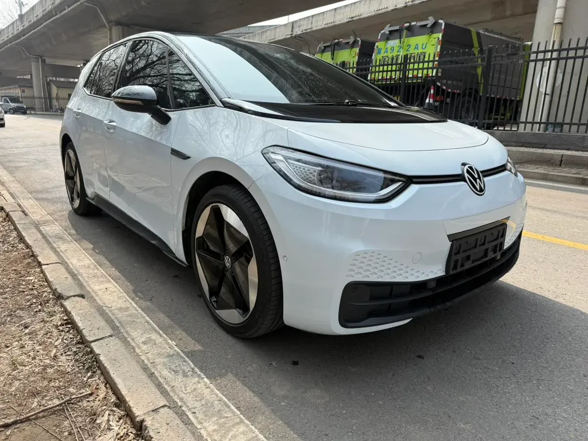 2022 Volkswagen ID.3 BEV 57.3KWH,autocango,china used car exporter,china ev exporter,chinese used car exporter,chinese used ev exporter