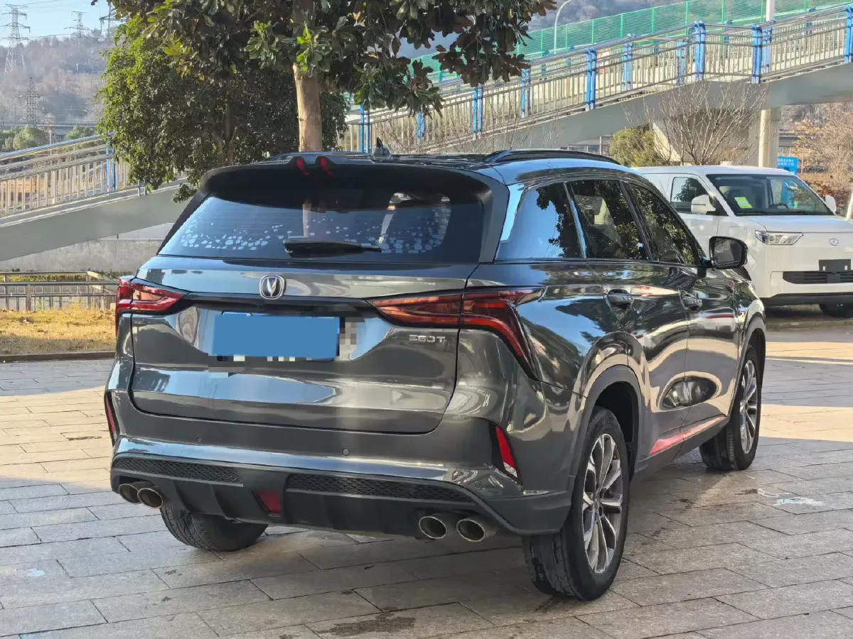 2020 ChangAn CS75 Plus 2.0T 233HP L4 8AT,autocango,china used car exporter,china ev exporter,chinese used car exporter,chinese used ev exporter