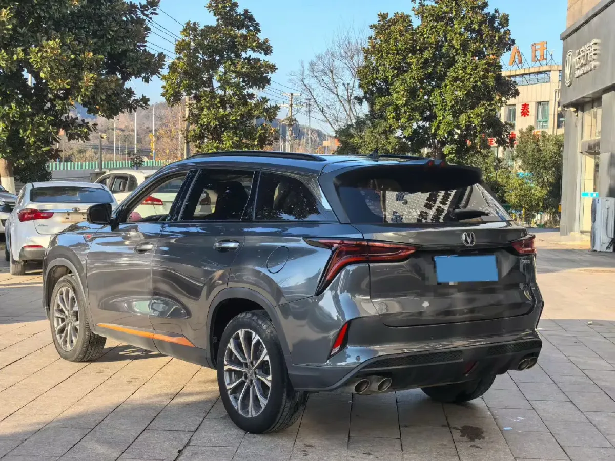 2020 ChangAn CS75 Plus 2.0T 233HP L4 8AT,autocango,china used car exporter,china ev exporter,chinese used car exporter,chinese used ev exporter
