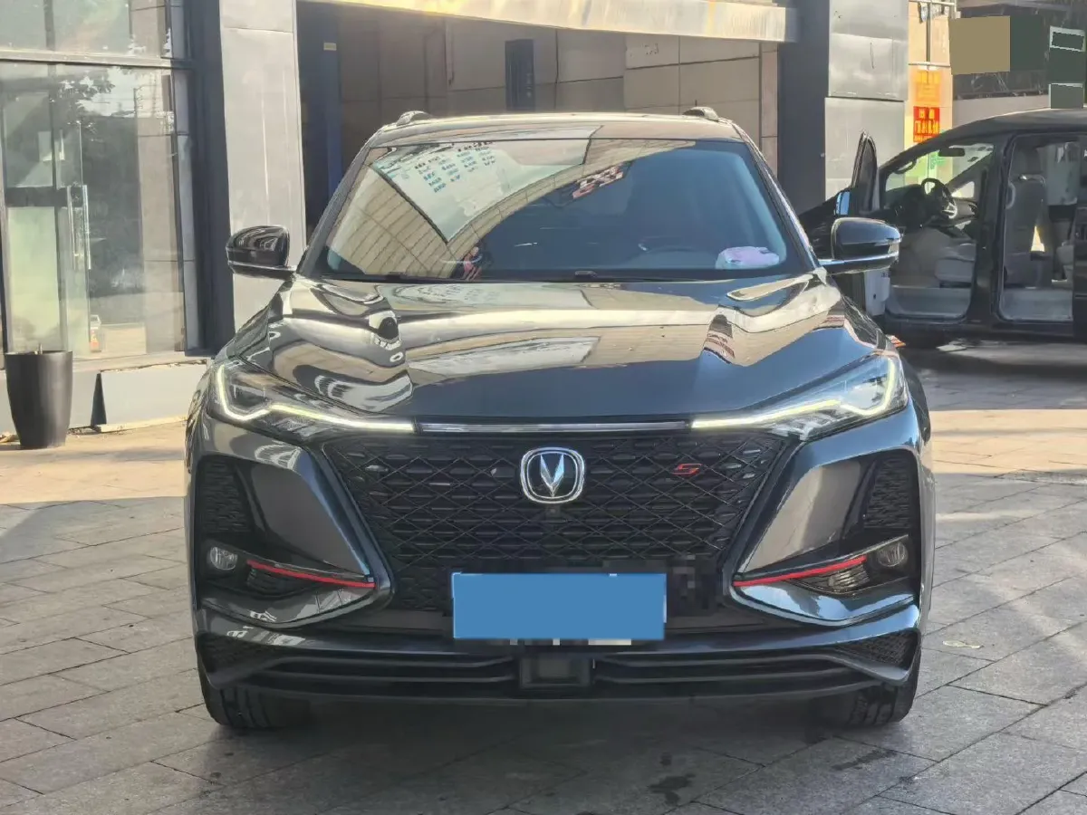 2020 ChangAn CS75 Plus 2.0T 233HP L4 8AT,autocango,china used car exporter,china ev exporter,chinese used car exporter,chinese used ev exporter