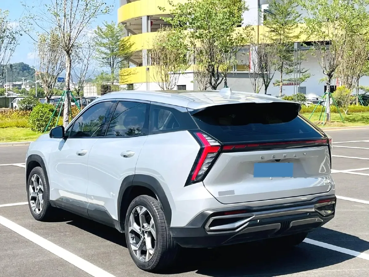 2023 Geely StarRay 1.5T 181HP L4 7DCT,autocango,china used car exporter,china ev exporter,chinese used car exporter,chinese used ev exporter