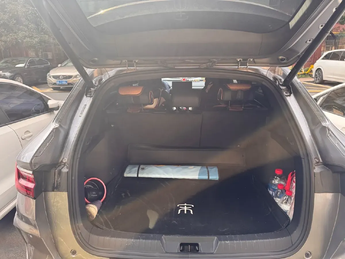 2022 Geely JiaJi 1.5T 177HP L3 7DCT PHEV 15.5KWH,autocango,china used car exporter,china ev exporter,chinese used car exporter,chinese used ev exporter