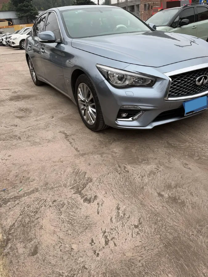 2018 Jeep Grand Commander 2.0T 265HP L4 9AT,autocango,china used car exporter,china ev exporter,chinese used car exporter,chinese used ev exporter