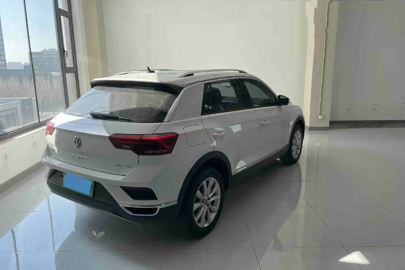 2021 Volkswagen T-Roc 1.4T 150HP L4 7DCT,autocango,china used car exporter,china ev exporter,chinese used car exporter,chinese used ev exporter