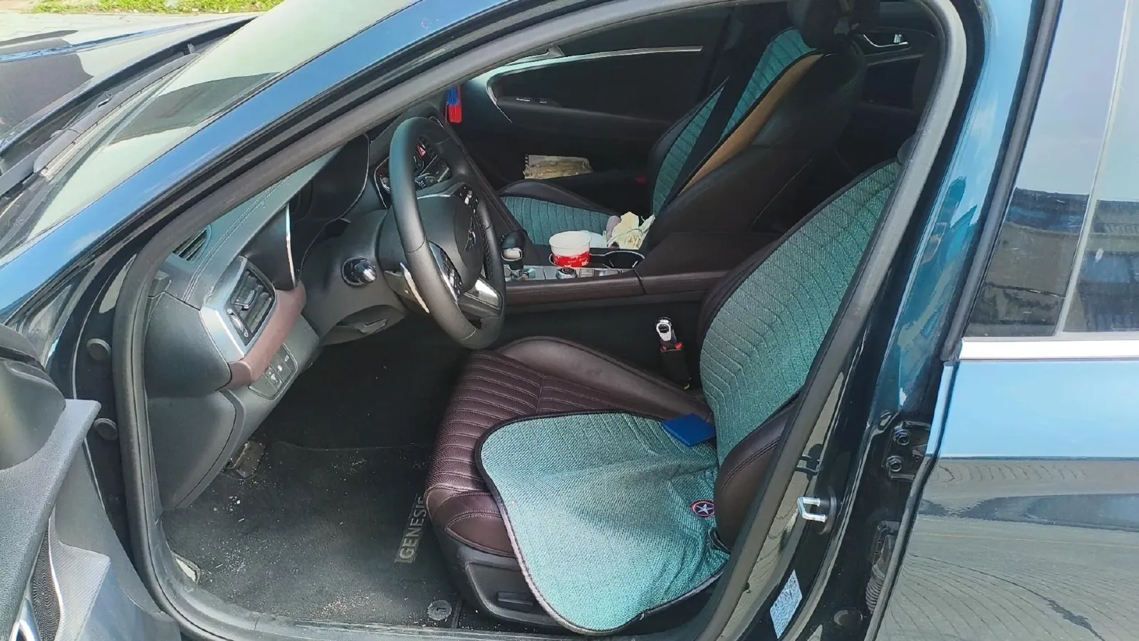 2023 Genesis G70 2.0T 245HP L4 8AT,autocango,china used car exporter,china ev exporter,chinese used car exporter,chinese used ev exporter