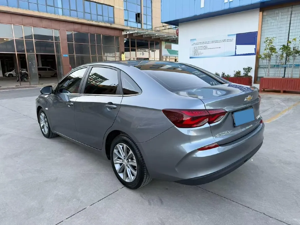 2022 Chevrolet Monza 1.5L 113HP L4 6AT,autocango,china used car exporter,china ev exporter,chinese used car exporter,chinese used ev exporter