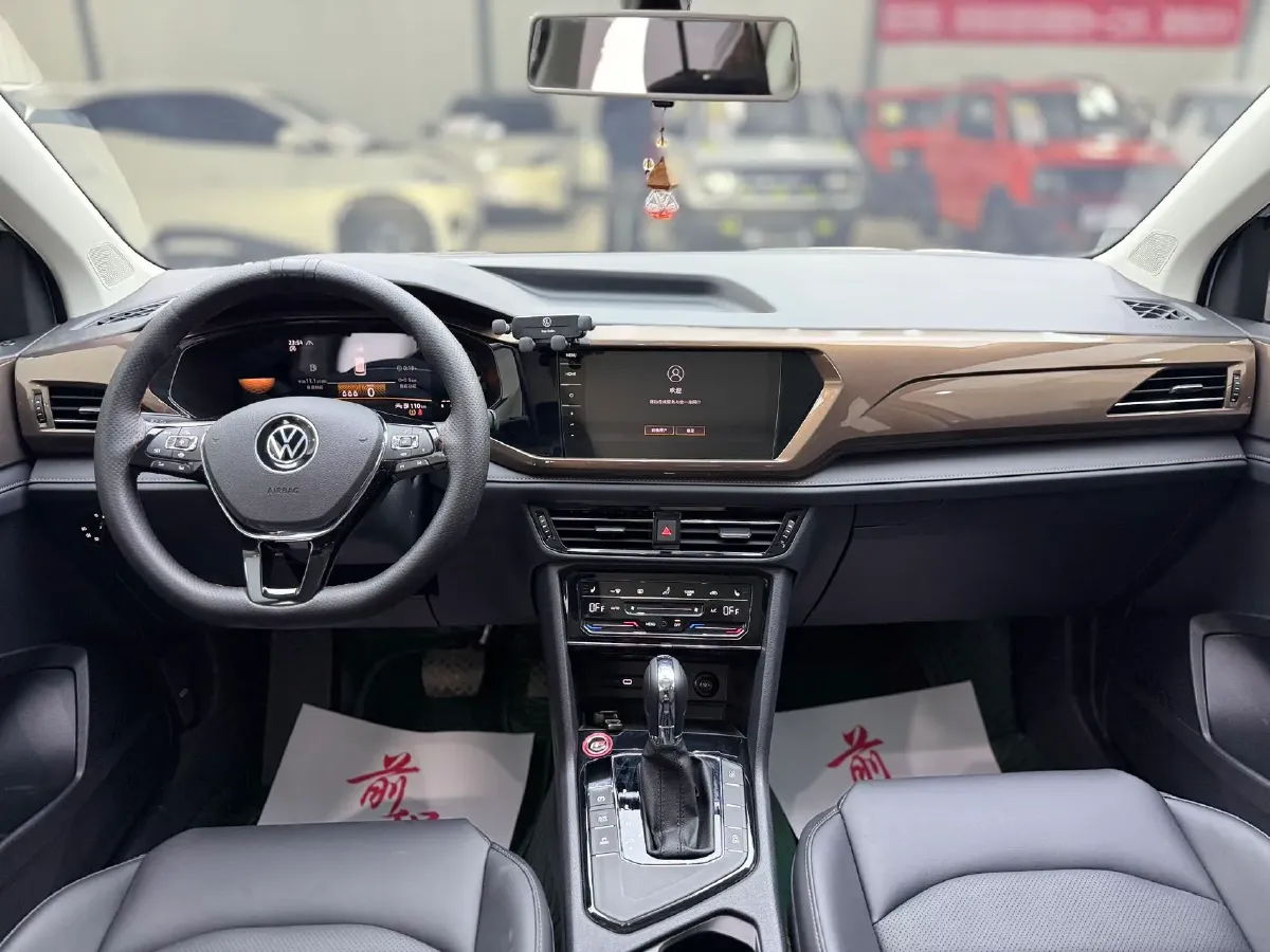 2022 Volkswagen Tharu 1.4T 150HP L4 7DCT,autocango,china used car exporter,china ev exporter,chinese used car exporter,chinese used ev exporter