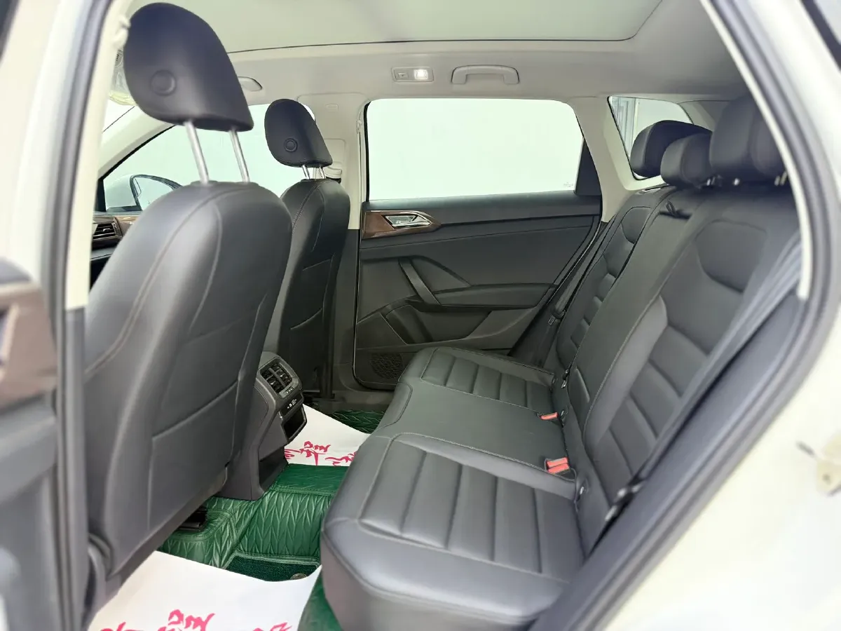 2022 Volkswagen Tharu 1.4T 150HP L4 7DCT,autocango,china used car exporter,china ev exporter,chinese used car exporter,chinese used ev exporter