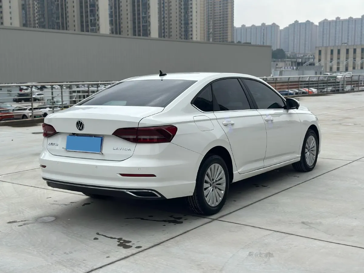 2021 Volkswagen Lavida 1.5L 113HP L4 6AT,autocango,china used car exporter,china ev exporter,chinese used car exporter,chinese used ev exporter